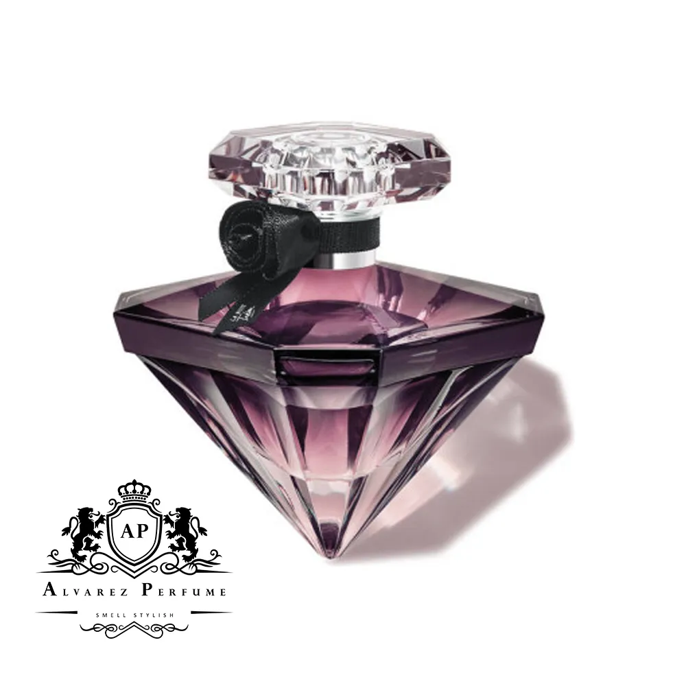 عطر لانکوم لانویت ترزور Lancôme La Nuit Trésor با رایحه رز، وانیل، پرالین و کارامل مناسب بانوان و استفاده در پاییز و زمستان.