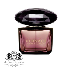 بطری شیک و خاص عطر ورساچه کریستال نویر با طراحی مشکی و رایحه‌ای اغواگر زنانه